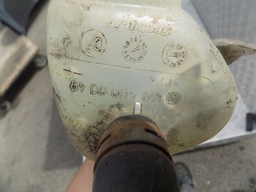 MERCEDES W169 NÁDOBKA VYROVNÁVACÍ