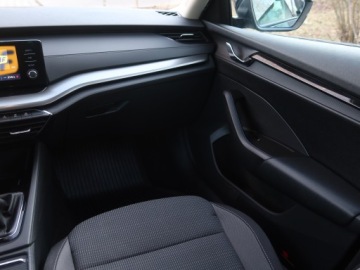 Skoda Octavia III Liftback Facelifting 1.5 TSI ACT 150KM 2020 Skoda Octavia 1.5 TSI, Salon Polska, zdjęcie 7