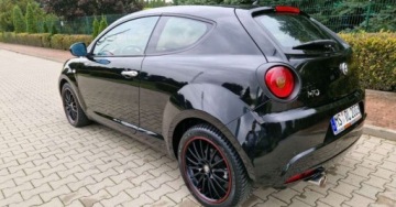 Alfa Romeo MiTo Hatchback 3d 1.4 16v 78KM 2009 Alfa Romeo Mito Alfa Romeo Mito 1.4 Benzyna 79KM, zdjęcie 5