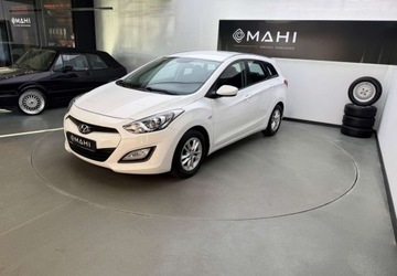 Hyundai i30 II Wagon 1.6 CVVT 120KM 2014 Hyundai i30 Hyundai i30 1.6 Classic 1.6 Benzyna 120KM, zdjęcie 4