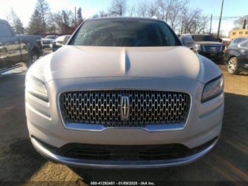 Lincoln 2022 Lincoln Nautilus 2022r., 4x4, 2.0L 2.0 Benzyna 250KM, zdjęcie 6