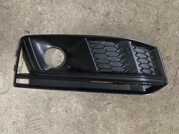 AUDI A4 B9 8W S LINE РЕШЕТКА ПРАВАЯ 8W0807682G