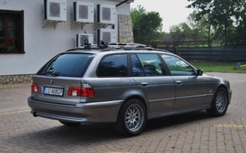 BMW Seria 5 E39 Touring 530 i 24V 231KM 2001 BMW Seria 5 2001r, 3.0 231KMLPG, Automat, Skora, Xenon, ISOFIX, Ladnie utr, zdjęcie 2
