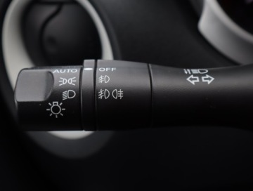 Nissan Juke I SUV Facelifting 1.6i 117KM 2015 Nissan Juke 1.6 i, Automat, Navi, Klima, zdjęcie 18