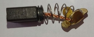 УГОЛЬНАЯ ЩЕТКА Ryobi 5131032527 - запасная часть 1 шт.