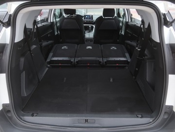 Peugeot 5008 II Crossover 1.2 PureTech 130KM 2017 Peugeot 5008 PureTech 130, Salon Polska, 7 miejsc, zdjęcie 16