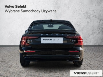 Volvo S60 III Sedan Facelifting 2.0 B5 250KM 2023 Volvo S60 S60 B5B Ultimate AWD, 250 KM, Kamera 360, zdjęcie 8