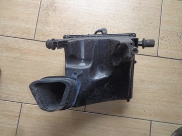 ASTRA IV J 10R. 1.4 16V POUZDRO FILTRU VZDUCHU