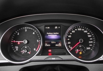 Volkswagen Passat B8 Variant Facelifting 2.0 TDI SCR 150KM 2022 Volkswagen Passat Variant 2.0TDI 150KM Business DSG, Czujniki Parkowania,, zdjęcie 16