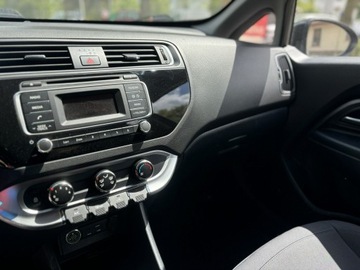 Kia Rio III Hatchback 3d Facelifting 1.2 DOHC CVVT 85KM 2015 Kia Rio III 1.2 benzyna + lpg 85KM 2015r, zdjęcie 12