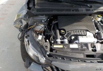 Peugeot 2008 II SUV Facelifting 1.2 PureTech 130KM 2024 Peugeot 2008 Okazja 1.2 Benzyna 130KM, zdjęcie 6