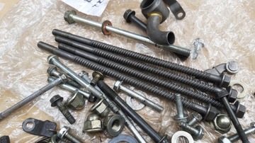 Honda Transalp 600 Pd06 разные болты крышки двигателя