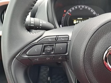Toyota Aygo X 1.1 VVT-i 72KM 2024 Toyota Aygo X 1.0 VVT-i Style CVT Toyota Aygo X 1., zdjęcie 16
