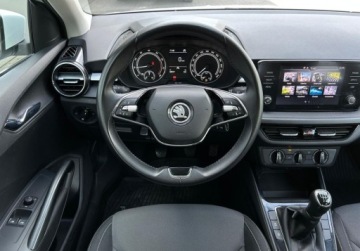 Skoda Fabia IV 1.0 MPI 80KM 2023 Skoda Fabia Ambition, Tempomat, Apple CarPlay, Bezwypadkowy, Salon PL,1 wl, zdjęcie 5