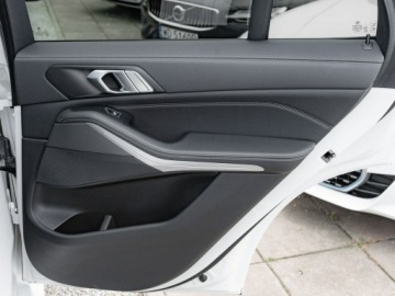 BMW X5 G05 SUV 2.0 25d 231KM 2022 BMW X5 xDrive25d Podgrz.f Ambient LED Salon PL, zdjęcie 27