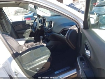 Jeep Cherokee V 2020 Jeep Cherokee 2020r., Limited 4X4, od ubezpieczalni 3.2 Benzyna 271KM, zdjęcie 7