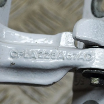 JAGUAR F-PACE 2020 LEVÝ STRANA PANT SPODNÍ DVEŘE ZADNÍCH