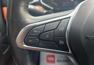 Renault Captur II Crossover 1.3 TCe 130KM 2020 Renault Captur 1.3 130KM Automat Vat Marza 1.3 Benzyna 130KM, zdjęcie 19