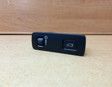 PRZYCISK KLAPY BAGAŻNIKA VOLVO XC90 II P31376510