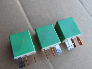 Grand Vitara II 1.9 ddis Przekaźnik 156700-2090