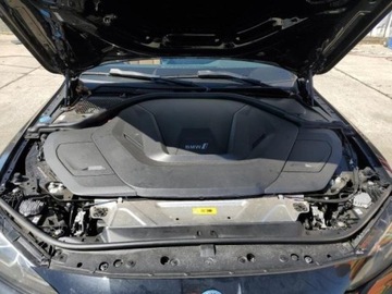 BMW i4 2023 BMW i4 EDRIVE 35 2023, od ubezpieczalni Elektryczny 281KM, zdjęcie 10