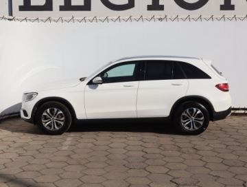 Mercedes GLC C253 SUV 2.0 250 211KM 2019 Mercedes GLC GLC 250 4MATIC, 4X4, Automat, Navi, zdjęcie 2
