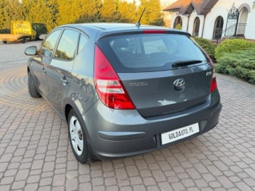 Hyundai i30 I Hatchback 1.4 109KM 2010 Hyundai i30 1.4 109KM Klima Sprawdz 1.4 Benzyna 109KM, zdjęcie 32