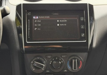 Suzuki Swift VI Hatchback 1.2 DualJet 90KM 2017 Suzuki Swift salon Polska, I wlasciciel, kamera cofania 1.2 Benzyna 90KM, zdjęcie 9