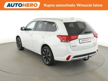 Mitsubishi Outlander III SUV PHEV Facelifting 2017 2.0 203KM 2017 Mitsubishi Outlander PHEV 4x4 automat skóra el., zdjęcie 3