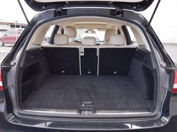 Mercedes GLC C253 2019 Mercedes-Benz GLC 300 4Matic 2019 2.0l 2.0 Benzyna 241KM, zdjęcie 5