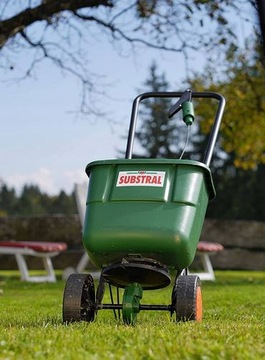 СУБСТРАЛЬНАЯ СЕЯЛКА НА КОЛЕСАХ ДЛЯ УДОБРЕНИЙ ПОСЕВА ТРАВ ПЕСКА 10Л ТВЕРДАЯ