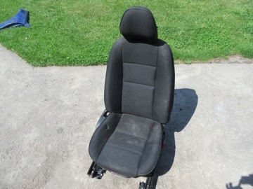 FOTEL PRAWY PRZÓD - VOLVO S40 II V50 04-12
