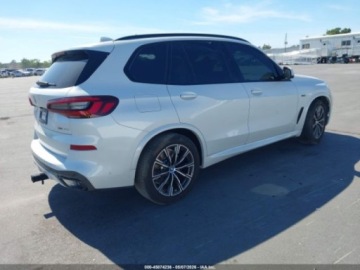 BMW X5 G05 2023 BMW X5 Phev XDrive45E 2023 3.0 Hybryda Plug-in 282KM, zdjęcie 2