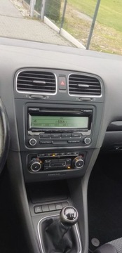 Volkswagen Golf VI Hatchback 5d 1.4 TSI 122KM 2009 Volkswagen Golf 1.4 benz ,bezwypadek ,niski pot przebieg bogate wyposazenie, zdjęcie 14