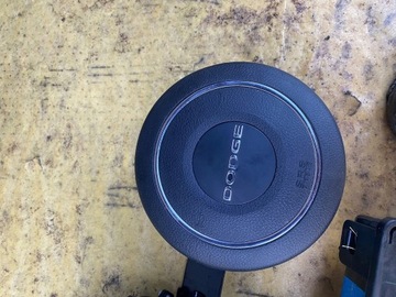 DODGE CHARGER 14R SRT SRT8 KONZOLA KOKPIT AIRBAG