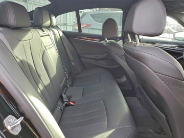 BMW Seria 5 G30-G31 2021 BMW Seria 5 530 xi 2021 2.0 Benzyna 248KM, zdjęcie 10