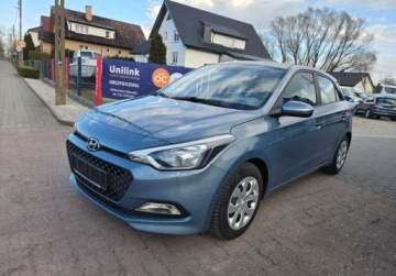 Hyundai i20 II Coupe 1.2 MPI 84KM 2017 Hyundai i20 Swiezo sprowadzony Zarejestrowany Ubezpieczony. 1.2 84KM, zdjęcie 10