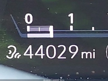 Cadillac Escalade III 2022 Cadillac Escalade 2022 Cadillac Escalade 4WD 4dr Sport 6.2 Benzyna 420KM, zdjęcie 13