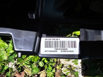 DESKA ROZDĚLOVAČE KONZOLA KOKPIT KIA SORENTO III 3 KŮŽE HEADUP HEAD UP