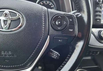 Toyota RAV4 IV MPV Facelifting 2.5 Hybrid 197KM 2018 Toyota RAV4 Toyota RAV4 2.5 Hybryda 197KM, zdjęcie 17