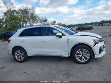 Audi Q3 II 2024 Audi Q3 2024r., 4x4, 2.0L 2.0 Benzyna 228KM, zdjęcie 4