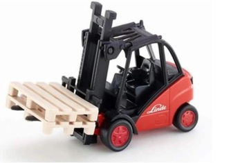 Model kolekcjonerski wózka widłowego Linde H20/25 + palety skala 1:50