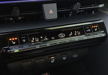 Toyota C-HR II SUV Plug-In 2.0 Hybrid Dynamic Force Plug-in  223KM 2024 Toyota C-HR C-HR PHEV Executive FV23 Salon PL Serwis ASO 1 wl., zdjęcie 23