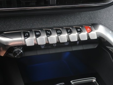 Peugeot 3008 II Crossover Facelifting  1.2 PureTech 130KM 2021 Peugeot 3008 1.2 PureTech, Salon Polska, zdjęcie 11