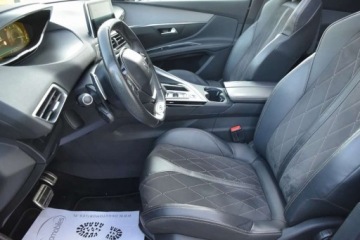 Peugeot 5008 II Crossover 2.0 BlueHDI 180KM 2017 Peugeot 5008 2.0 Diesel 180KM, zdjęcie 18