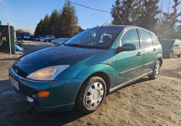 Ford Focus I Sedan 1.6 16V 100KM 1998 Ford Focus Ford Focus 1.6 Ambiente 1.6 Benzyna 100KM
