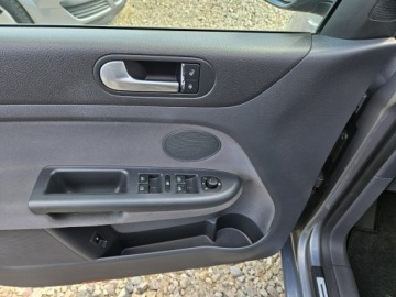 Volkswagen Golf Plus I 1.4 i 16V 80KM 2006 Volkswagen Golf Plus Opłacony Zdrowy Zadbany, zdjęcie 12