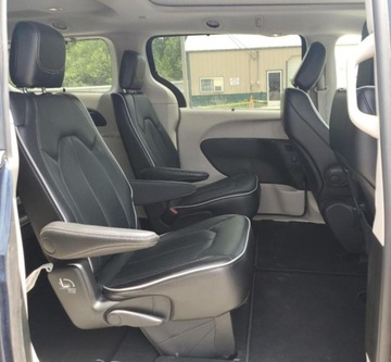 Chrysler Pacifica II 2023 Chrysler Pacifica Limited 2023 3.6l 3.6 Benzyna 287KM, zdjęcie 10