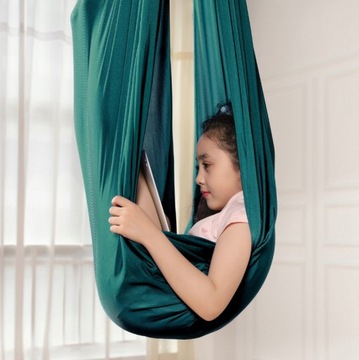 Гамак - акробатический шарф для детей, сенсорный гамак размером 1,5*2,8 м.