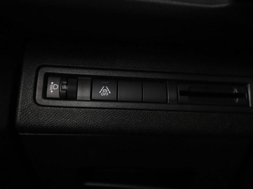Peugeot 3008 II Crossover Facelifting  1.2 PureTech 130KM 2021 Peugeot 3008 FV23% Automat Navi Kamera cofania, zdjęcie 39